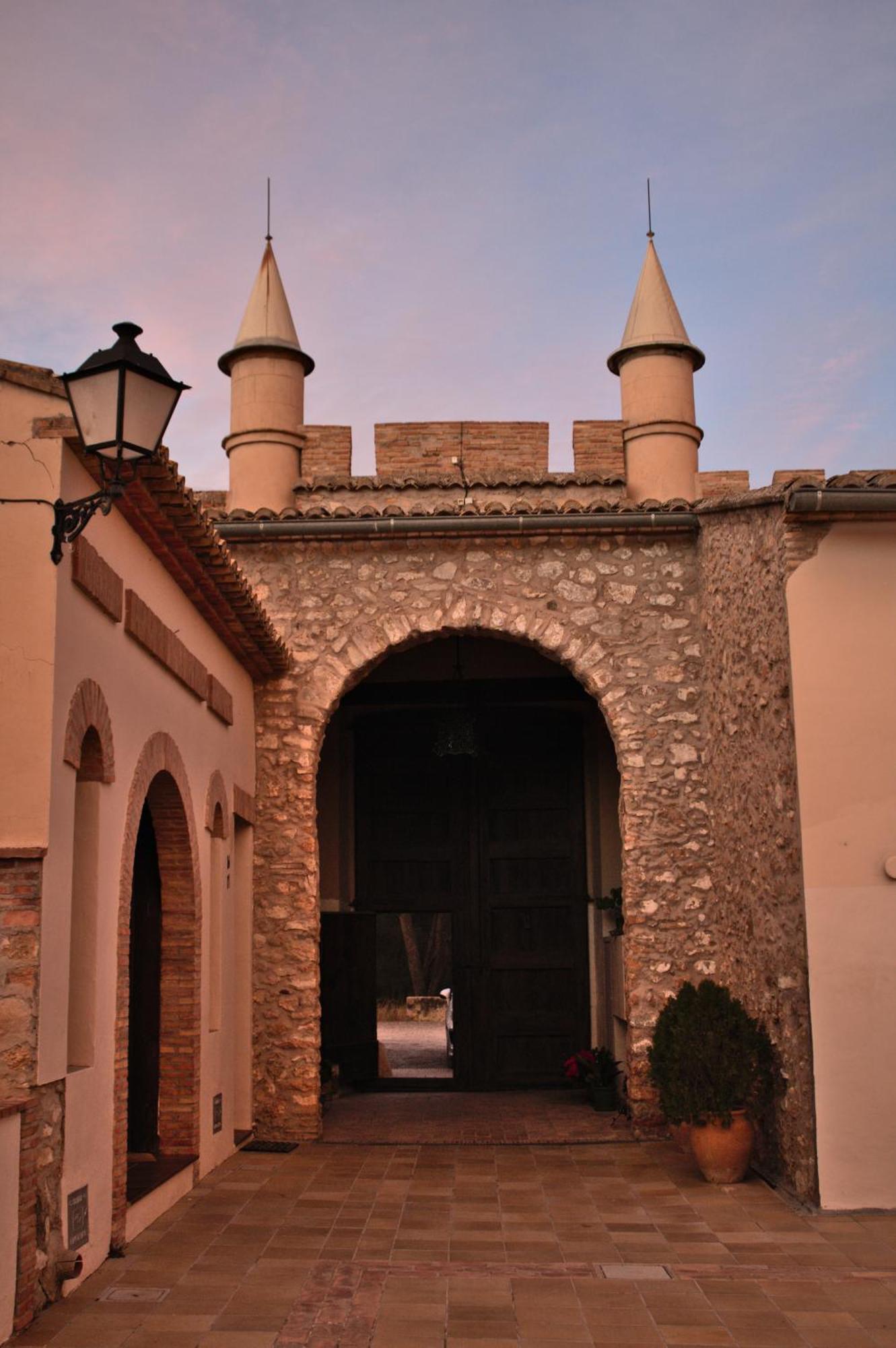 Castillo Con Piscina En Plena Sierra Calderona Segorbe Dış mekan fotoğraf